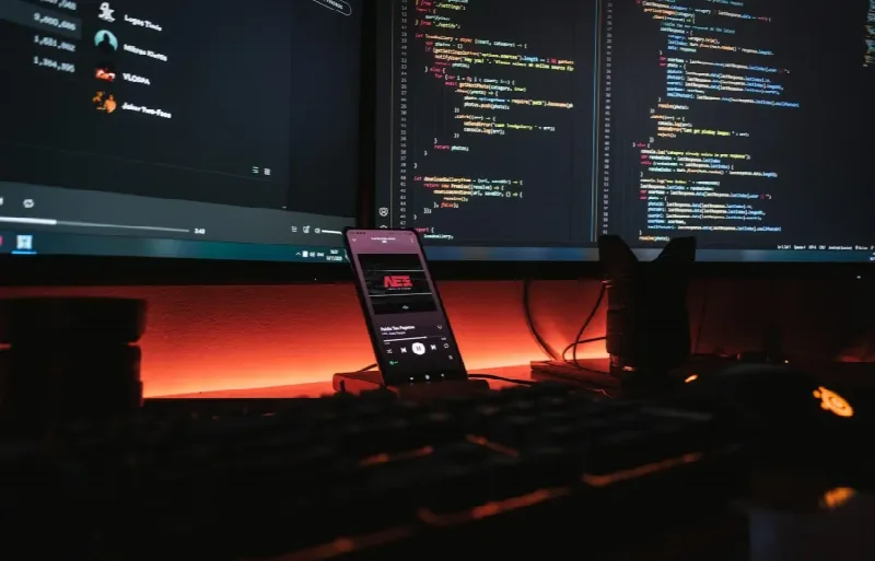 Pisanie kodu i projektowanie aplikacji mobilnych INF.04